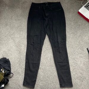 Black high waisted jeans